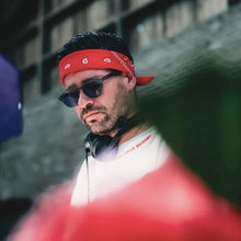 Charger l&#39;image dans la galerie, 🫀FROM LILLE MADAME T-Shirt blanc – Unisexe