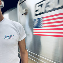 Charger l&#39;image dans la galerie, ✨ T-Shirt blanc Retro New York - Unisexe