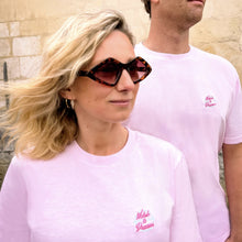 Charger l&#39;image dans la galerie, 💭Welsh &amp; Dreams T-Shirt rose – Unisexe | Phosphorescent