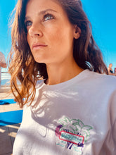 Charger l'image dans la galerie, 😈🌴"Massilia, the Mediterranean Vice City" T-Shirt blanc – Unisexe oversize | Phosphorescent